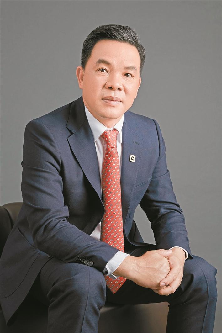 张春华深圳商报记者 陈发清朗华集团董事长张春华接受记者采访表示