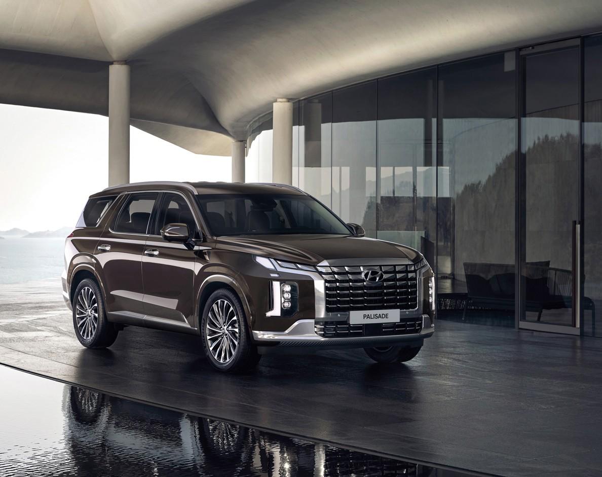 　　“全球风范 进口硬核旗舰SUV”全新帕里斯帝