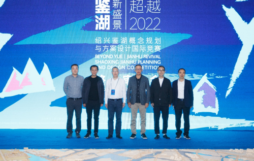 　　【图2-线下出席终审会的领导、评委】