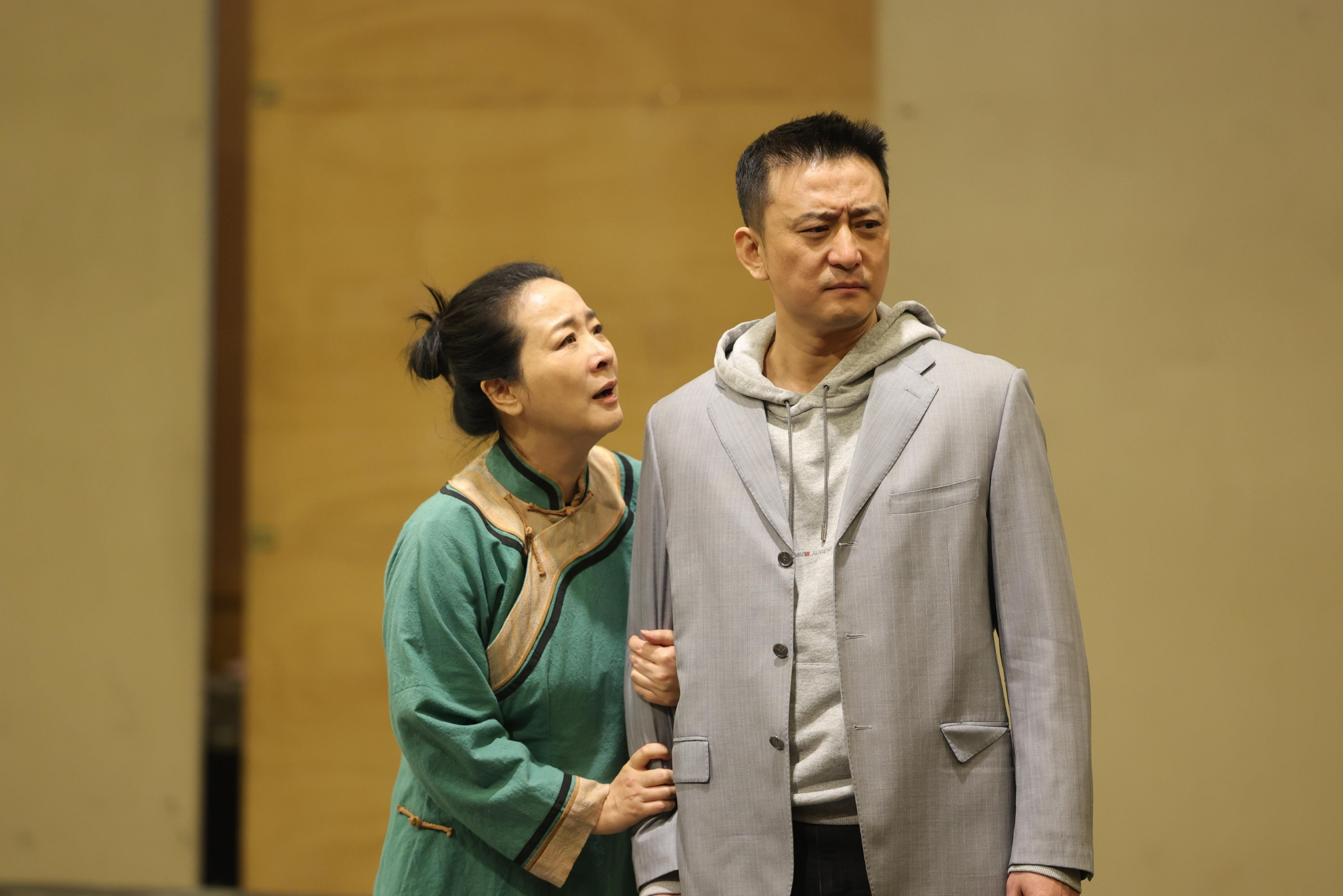 北京人艺话剧《莲花》11月再演,主演陈小艺肩负新责任_新浪财经_新浪