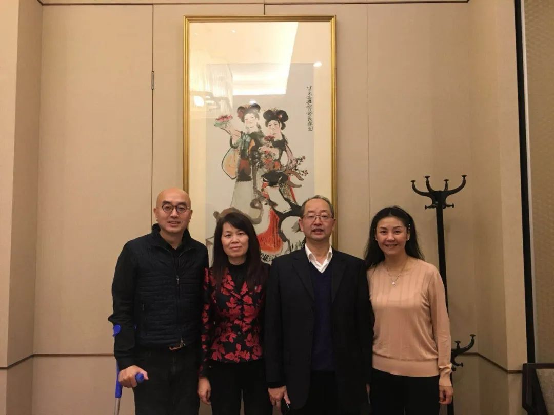朱雀资产所投企业巨子生物在港交所成功上市_手机新浪网