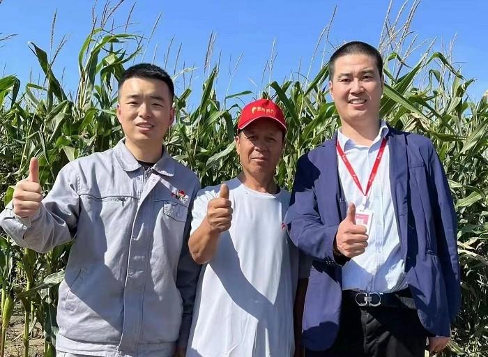 　　(象屿的肥料得到农户的好评)