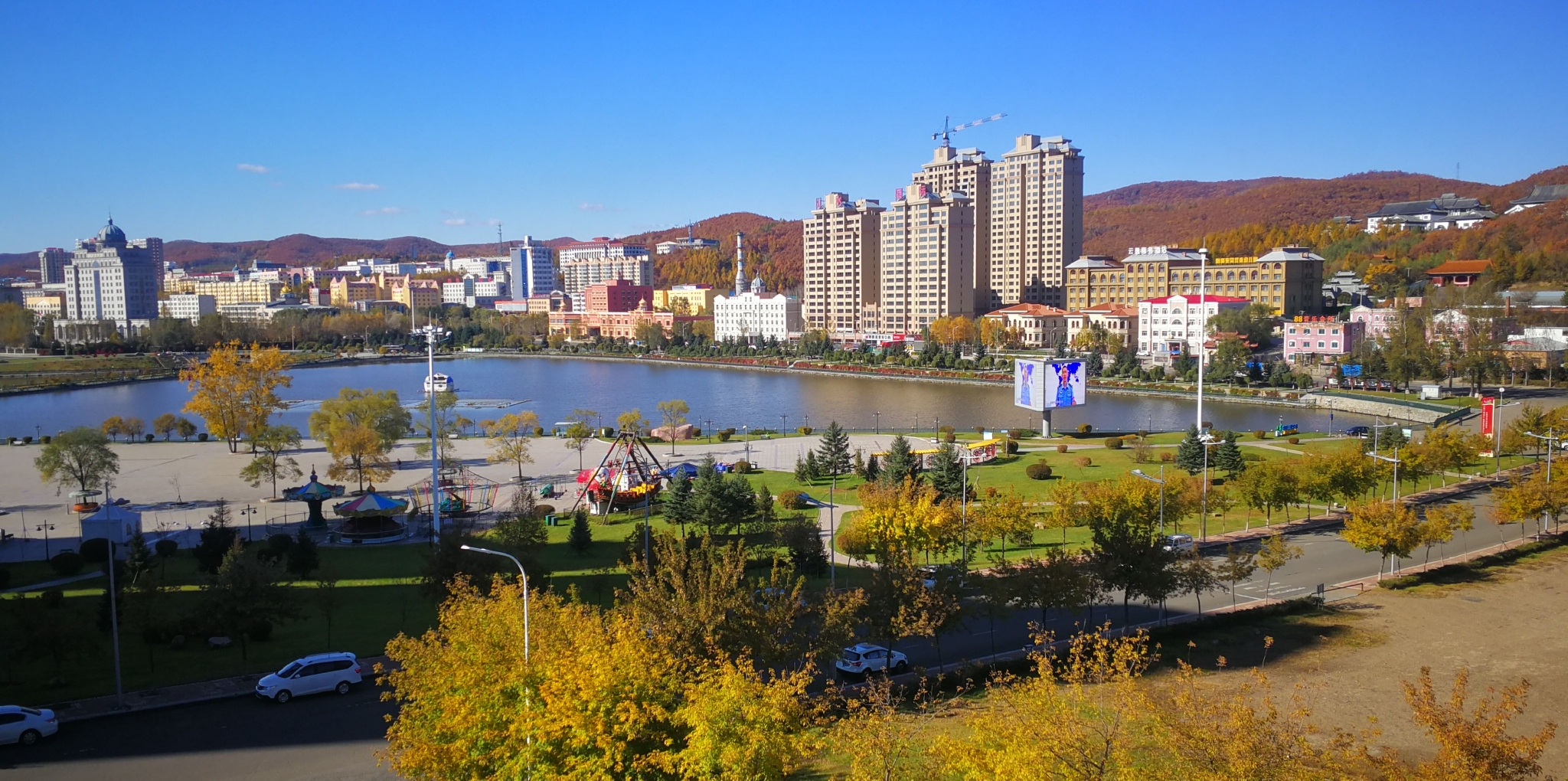 今年以来,人行绥芬河市支行,绥芬河市金融服务中心紧密围绕提升人民币