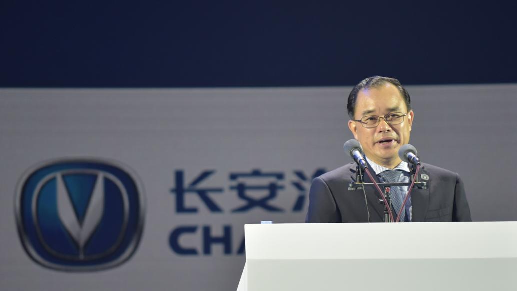 长安汽车董事长:资本恶意炒高电池价格,应开展反暴利行动|朱华荣_新浪