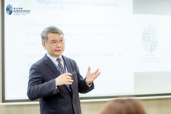 　　广州修仕倍励外籍人员子女学校创校校长周宪明博士