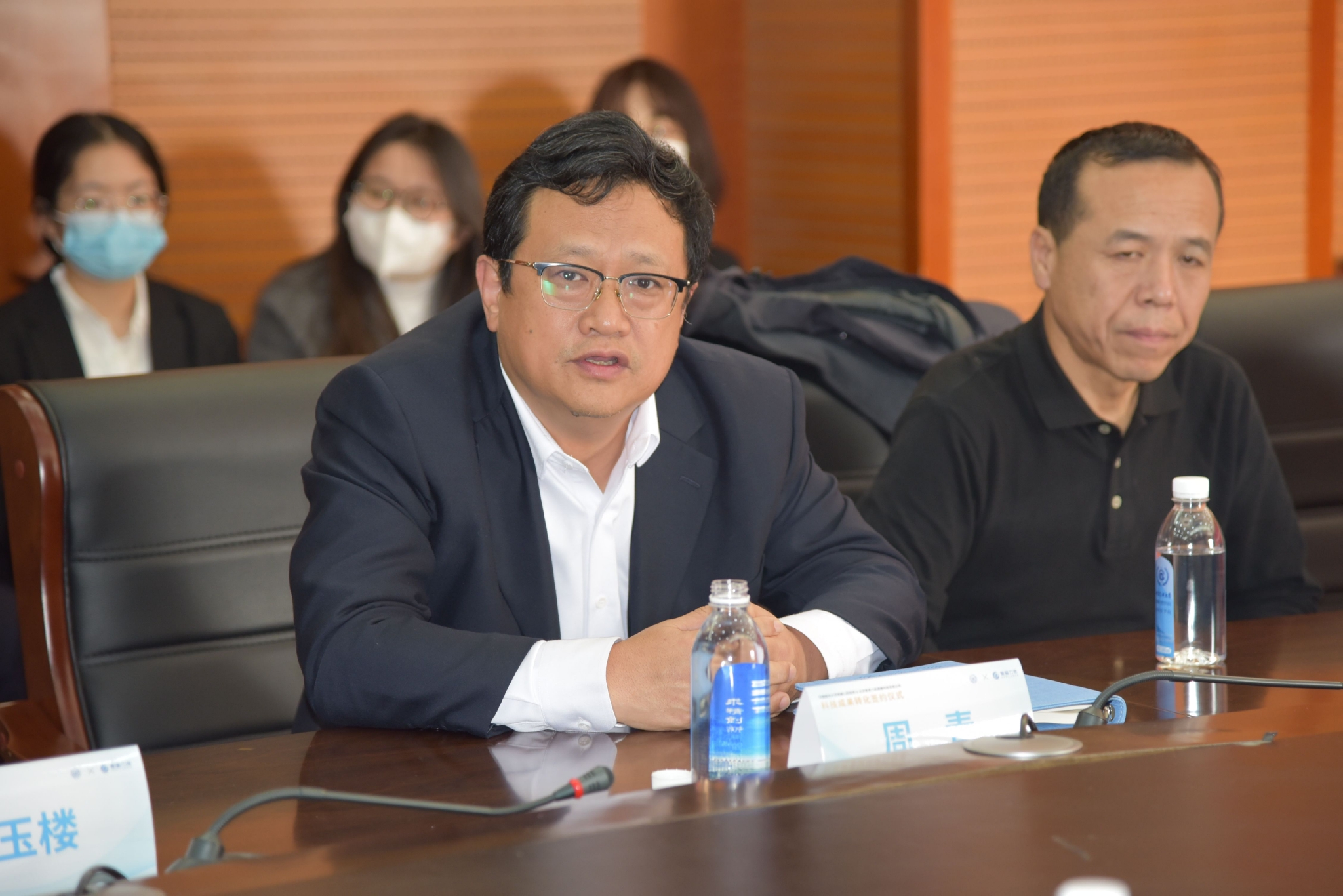 　　【中国医科大学附属口腔医院周青院长致辞】