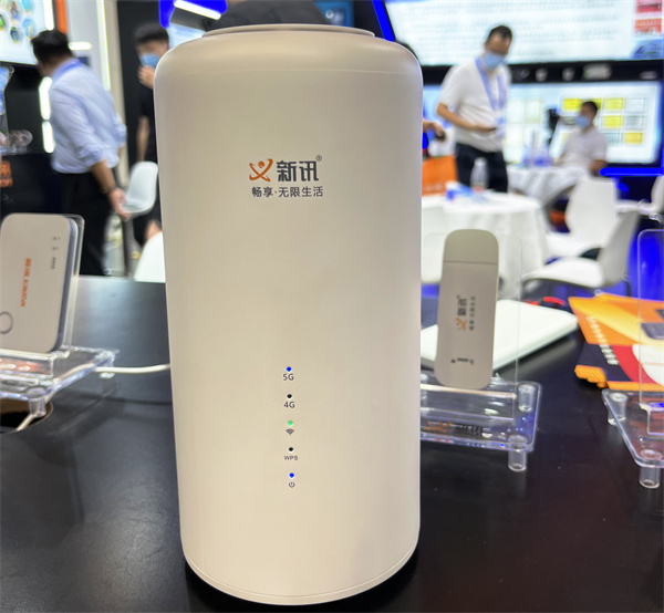 　　【5G CPE】