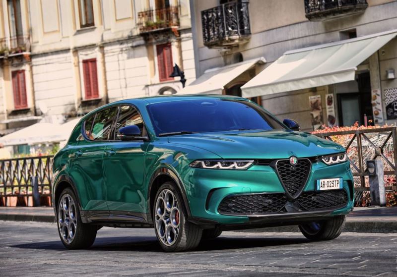 阿尔法・罗密欧 Tonale 插混车型公布 综合续航超 600km