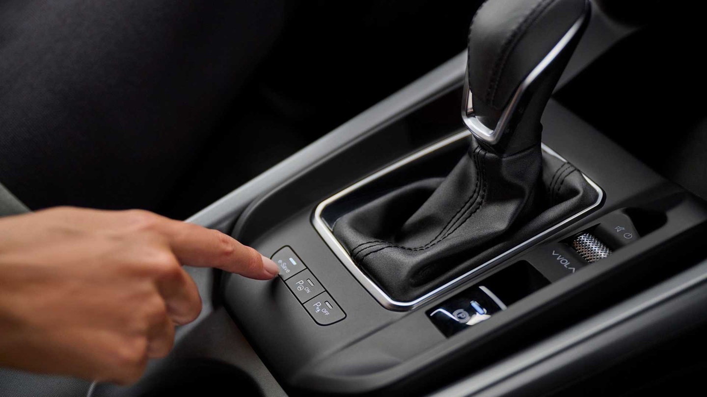 阿尔法・罗密欧 Tonale 插混车型公布 综合续航超 600km