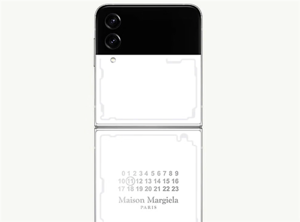奢侈品牌Maison Margiela深度定制：三星推出Galaxy Z Flip4限量版