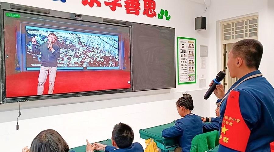 敦煌学生与孙海老师远程互动问答