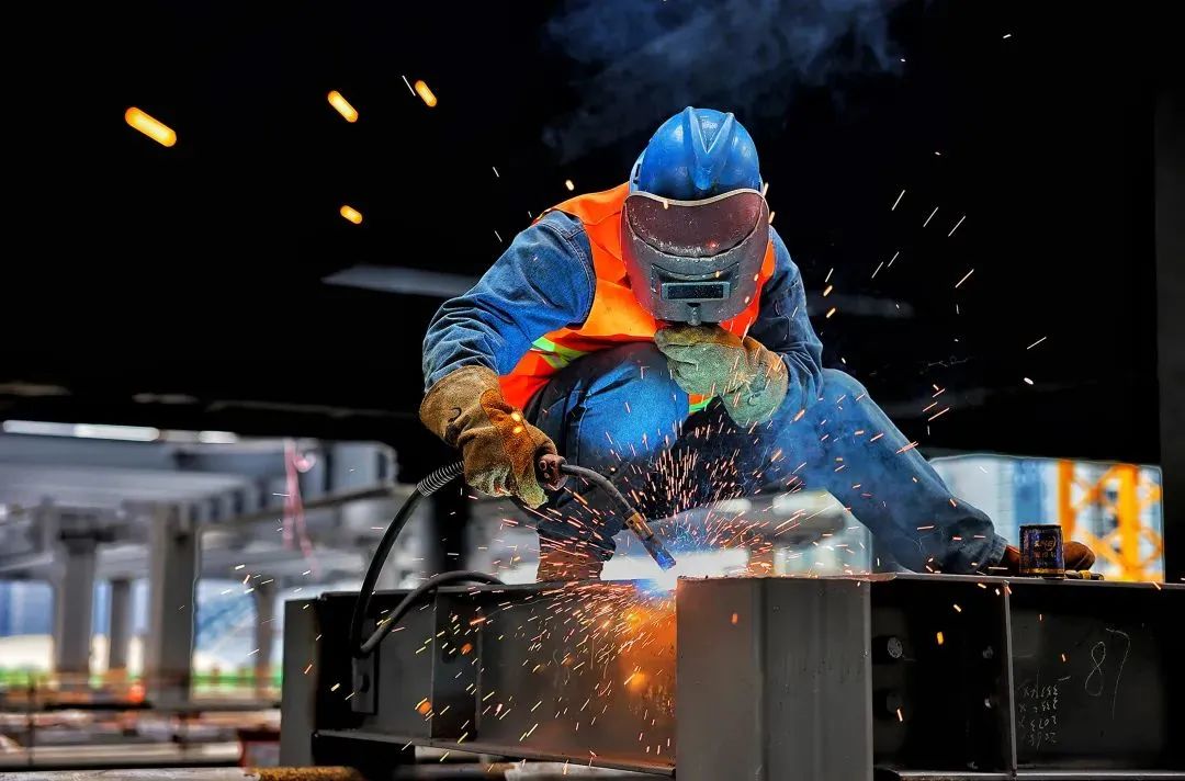 网络正能量摄影作品成果展示丨光影绽放劳动美