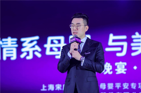 　　双美营销总监 赵何君先生