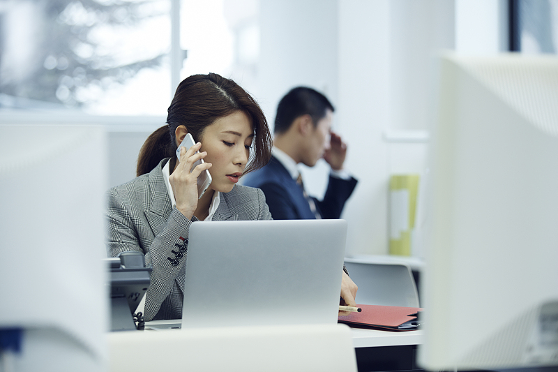 "卷"一份hr实习,大学生正在超前步入职场|hr_新浪财经_新浪网