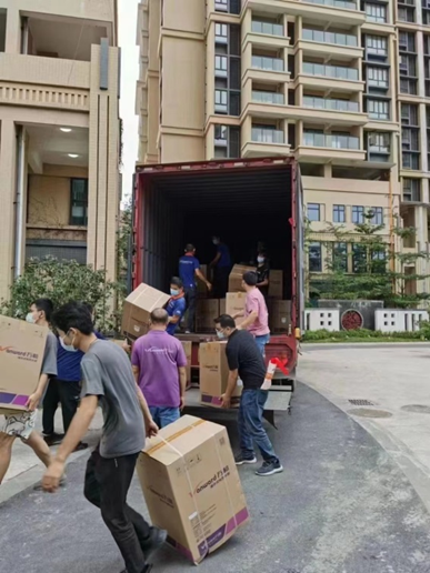 　　在海珠区官洲隔离安置点卸装产品