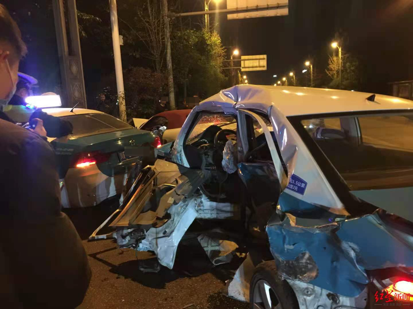 "什邡保时捷撞人案"致1死4伤:租车公司理赔遭拒起诉保险公司,二审获赔