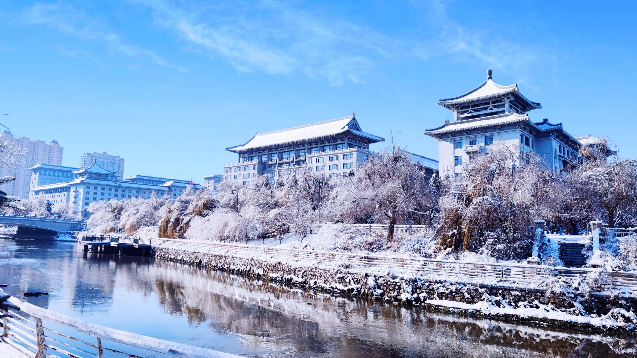 大美校园|哈尔滨工程大学:三海一核 大工至善_新浪新闻