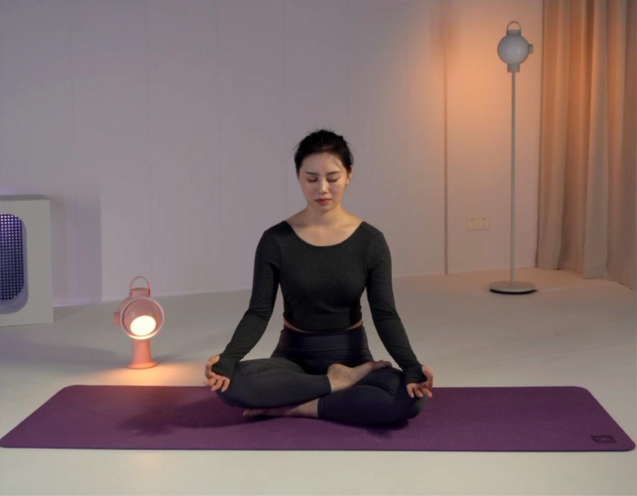 500元不到就能打造居家瑜伽馆?还能享受1v1的瑜伽教学?_新浪新闻