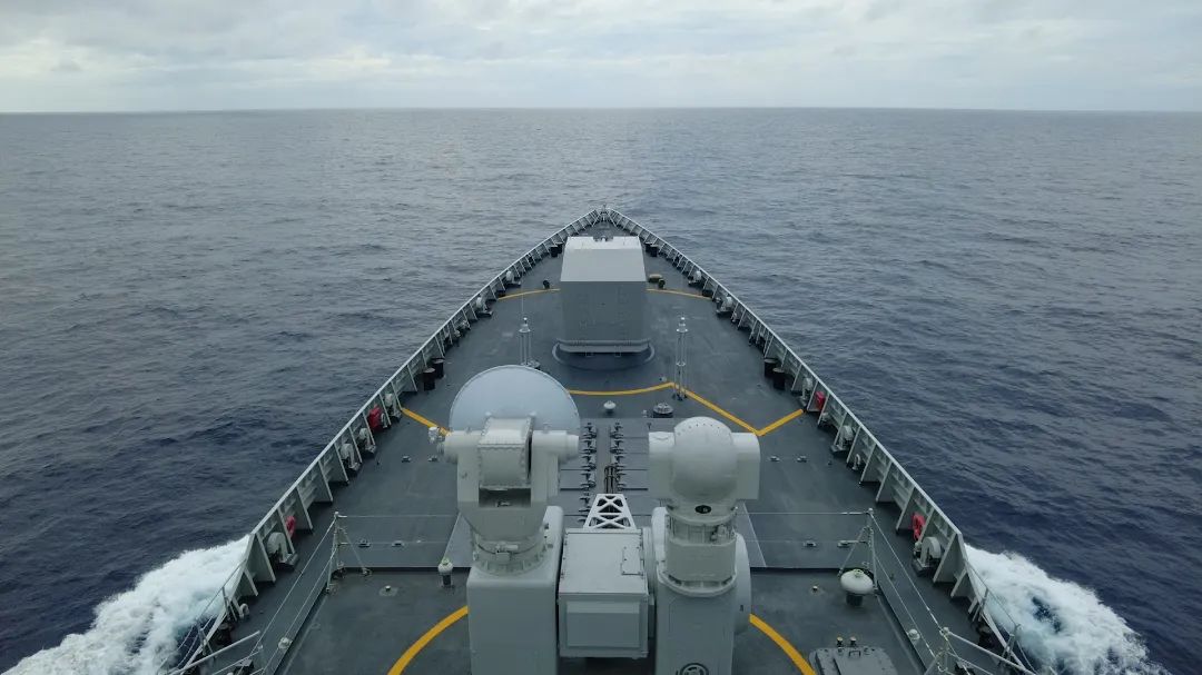 驾战舰向深蓝，这群水兵&ldquo;大洋成人礼&rdquo;仪式感满满！