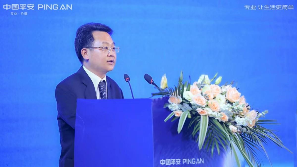 (嘉宾现场照片:厦门市地方金融监督管理局党组书记,局长朱庆华致