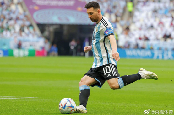 阿根廷晋级,梅西世界杯3次主罚点球仅打进1球,追平非点球大战的罚丢