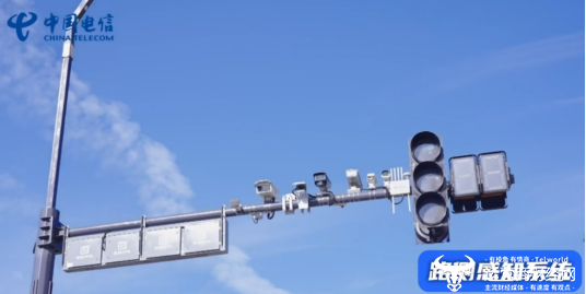 图：北京电信打造智能路侧感知系统，让“聪明车”安全驶上“智慧路”