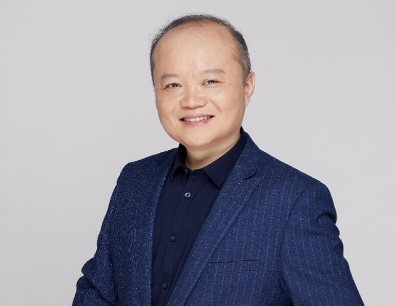 　　新迪数字联合创始人、首席战略官彭维博士