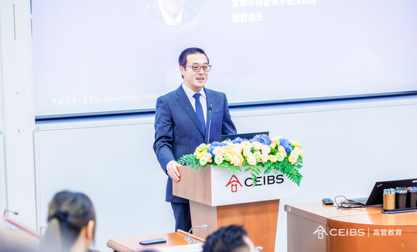 　　王高教授致辞