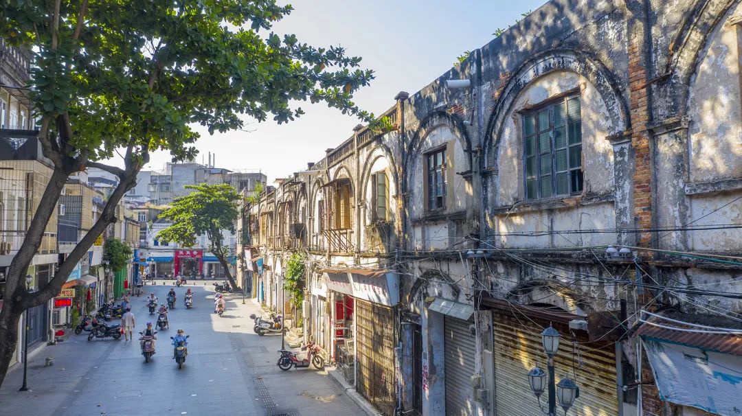 赤坎老街.郭龙碧&nbsp; 摄