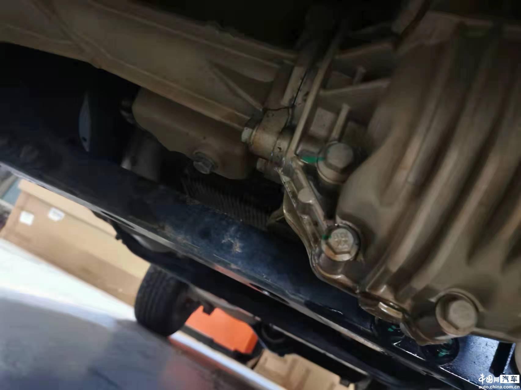 车主购买北京越野bj40后发现前桥开裂 投诉后快速解决|北京越野_新浪