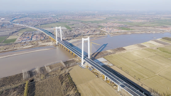 航拍沾临黄河特大桥.李大伟摄