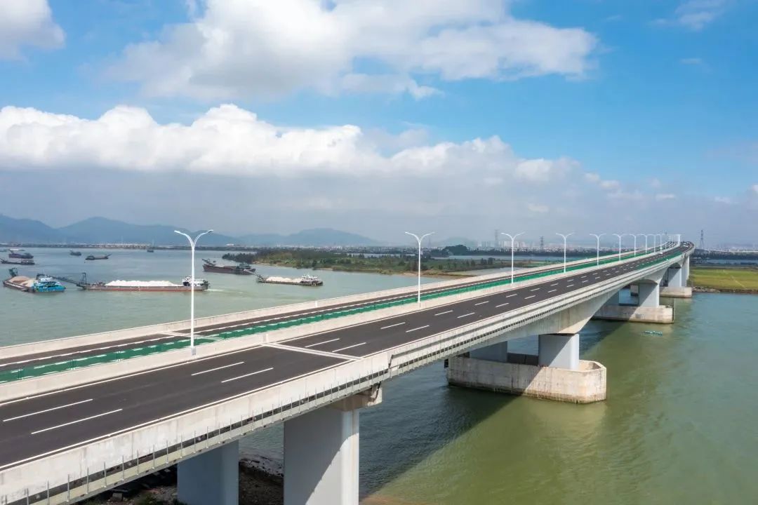 香海大桥.梁冠贤/摄