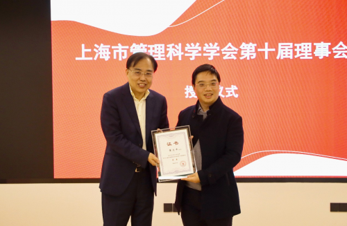 　　(来源：新视线)