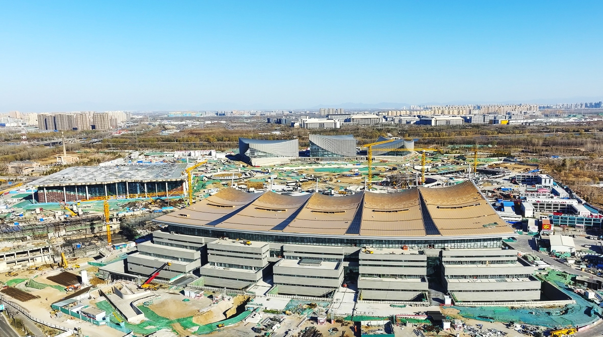 首都博物馆东馆工程屋面幕墙基本完成,室内普通装修已完成60%以上.