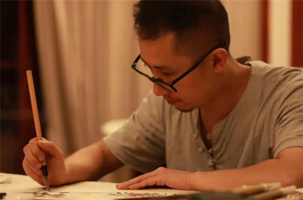 80后艺术家吴宗霖任观鱼书画院长,带领退休人群传播国画艺术|书画
