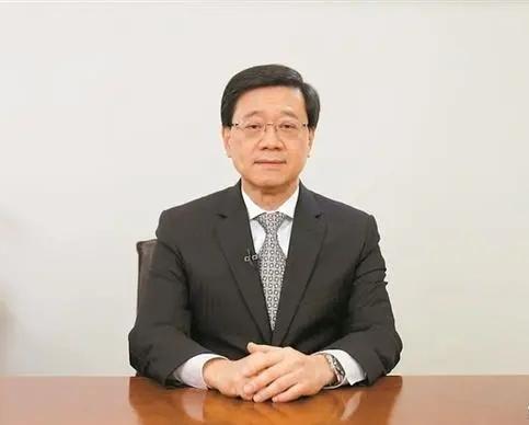 　　香港特别行政区行政长官 李家超