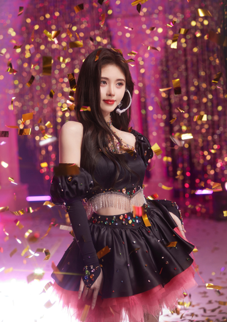 鞠婧祎bemypoi舞台写真动感甜蜜热舞闪耀迷人