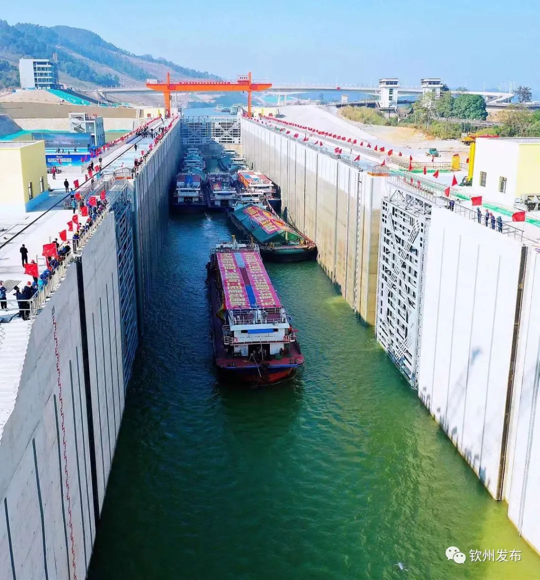 平陆运河“桥头堡”西津二线船闸建成通航_手机新浪网