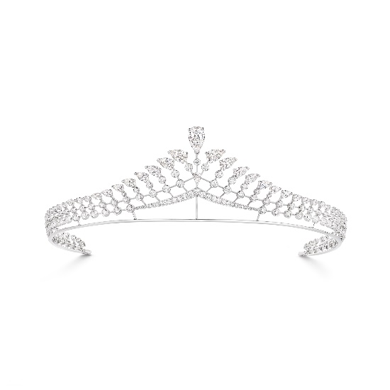　　CHAUMET Joséphine约瑟芬皇后系列圣雅·蹁跹冠冕