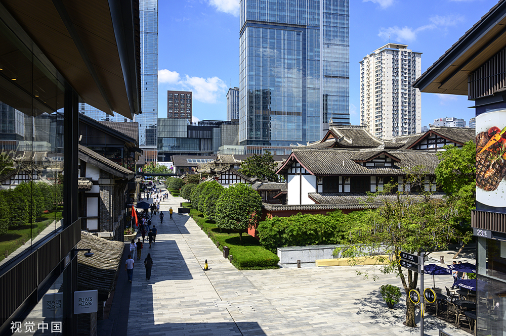 2021年9月28日,成都远洋太古里街景.人民视觉 资料图
