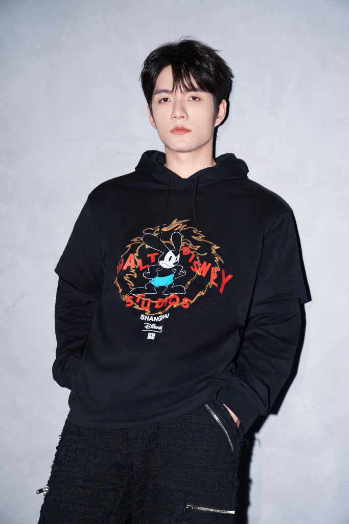 纪梵希品牌挚友张颜齐发布卫衣造型写真 眼神凌冽酷感十足__财经头条