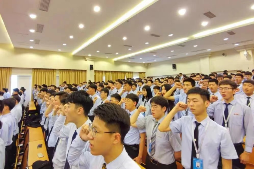 　　八维学院就业资源丰富