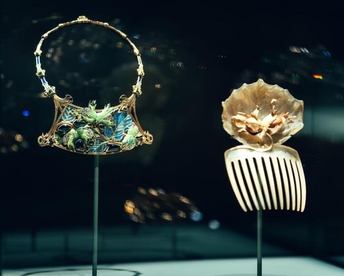 　　CHAUMET“植艺万千”艺术大展现场