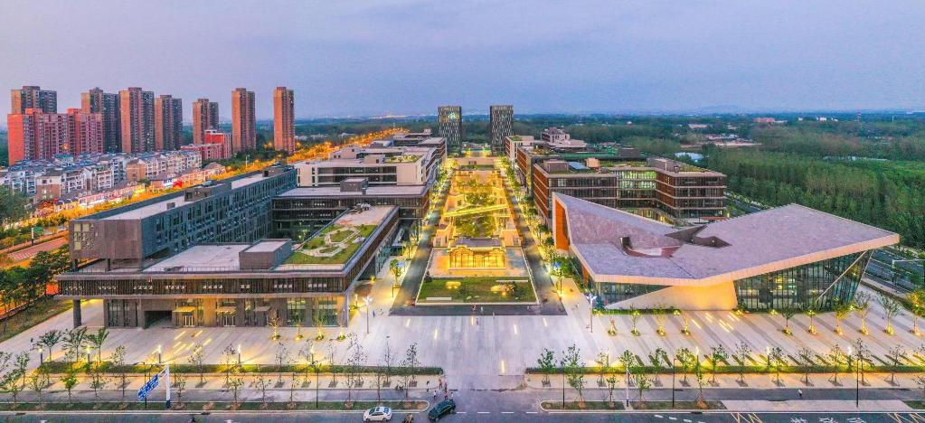 滨湖卓越城外景.(受访者供图)