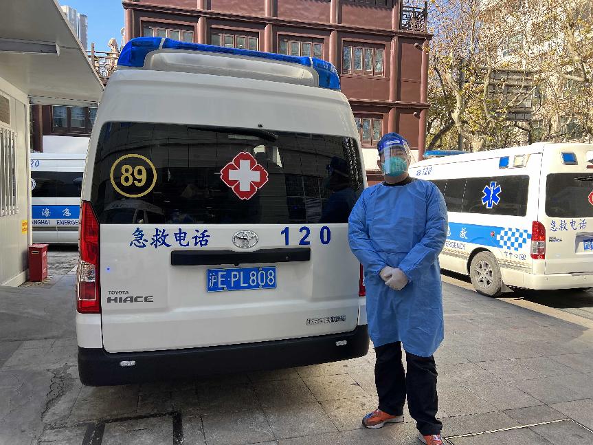 120车担架怎么用大江东 ｜ 基层抗疫⑨： 120急救！超负荷运转，他们奋力扛_https://www.jmylbn.com_新闻资讯_第5张