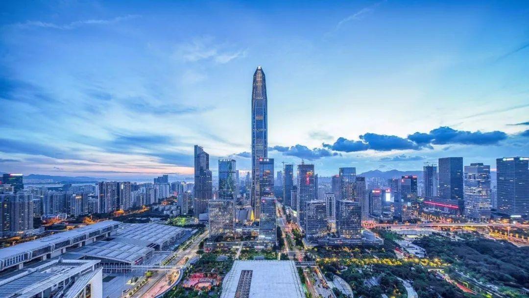　　(深圳平安金融中心)