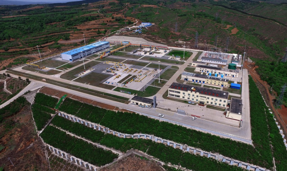 华北油田山西沁水煤层气田中央处理厂.李志勇/摄