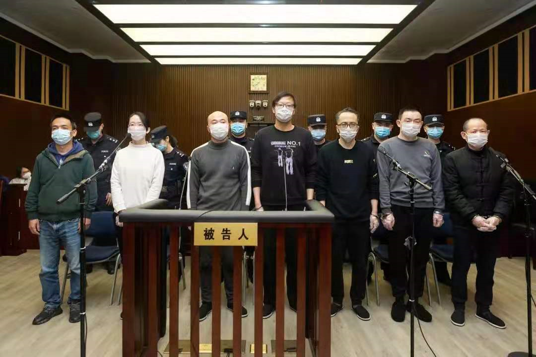 今年3月案件一审，图片来源：上海一中院