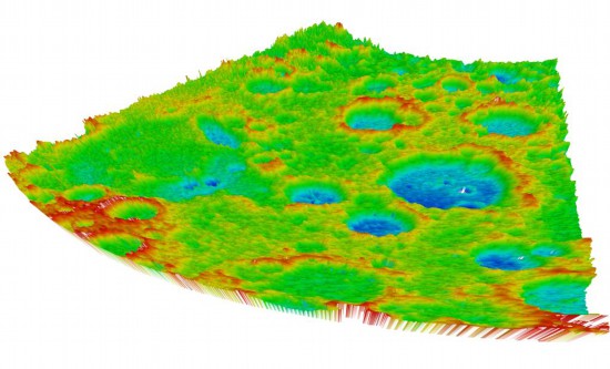 “中国复眼”项目一期拍摄的月球环形山地基雷达三维图像。（北京理工大学重庆创新中心供图）