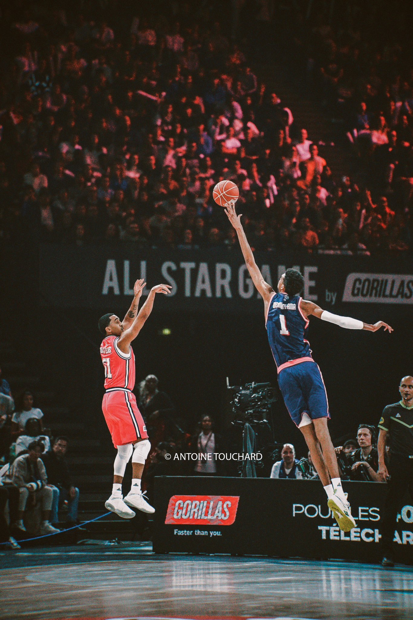 新秀文班亚马惊艳亮相